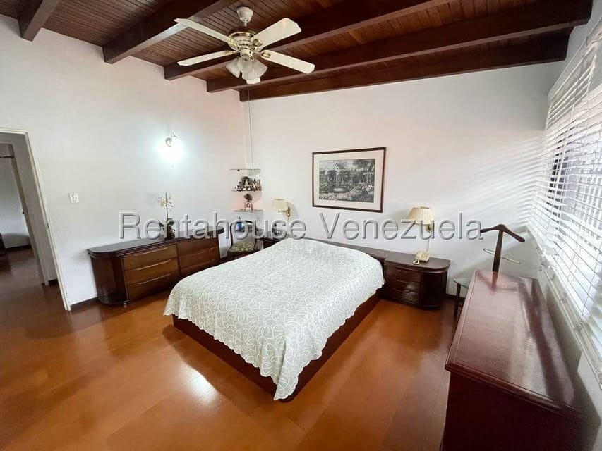 Casa (Multipes Niveles) en Venta en El Marques, Distrito Metropolitano - 40