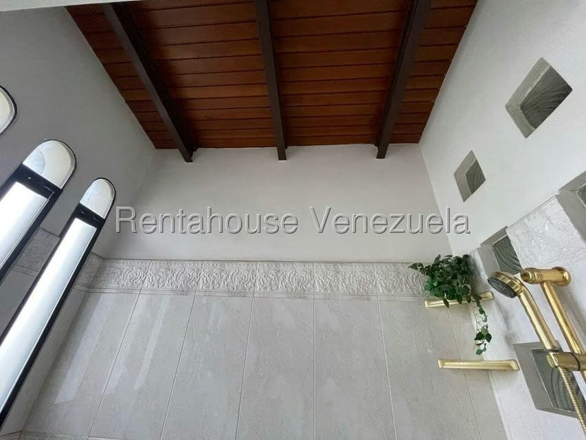Casa (Multipes Niveles) en Venta en El Marques, Distrito Metropolitano - 42