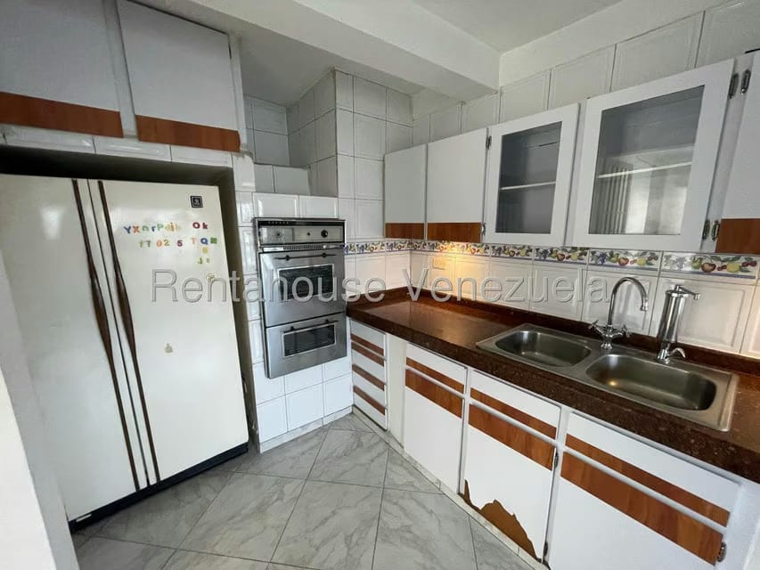 Casa (Multipes Niveles) en Venta en El Marques, Distrito Metropolitano - 48