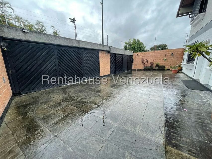 Casa (Multipes Niveles) en Venta en El Marques, Distrito Metropolitano - 6