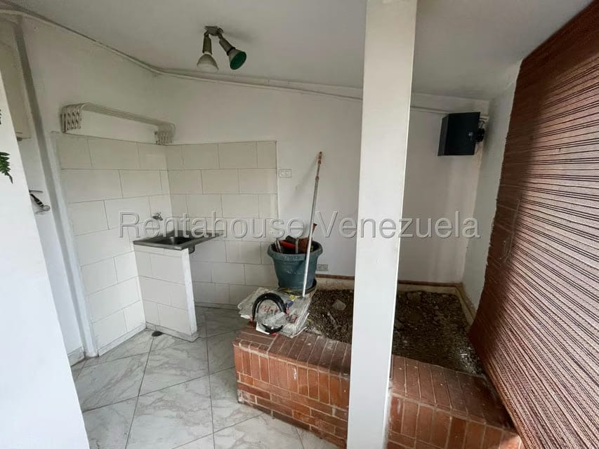 Casa (Multipes Niveles) en Venta en El Marques, Distrito Metropolitano - 51