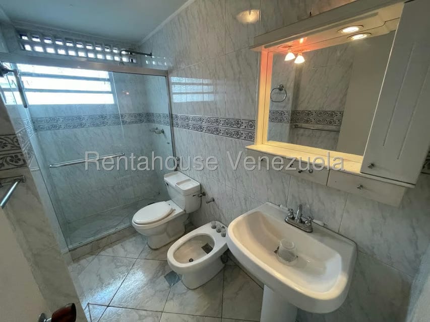 Casa (Multipes Niveles) en Venta en El Marques, Distrito Metropolitano - 53