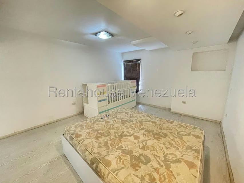 Casa (Multipes Niveles) en Venta en El Marques, Distrito Metropolitano - 58