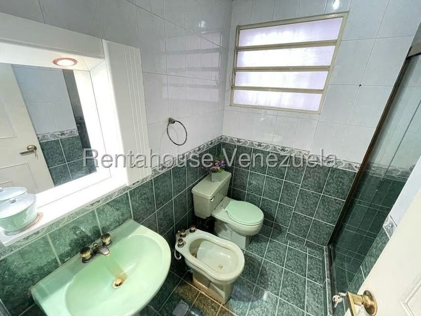 Casa (Multipes Niveles) en Venta en El Marques, Distrito Metropolitano - 84