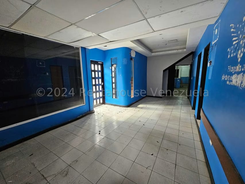 Comercial (Galpon - Deposito) en Venta en La California Norte, Distrito Metropolitano - 2