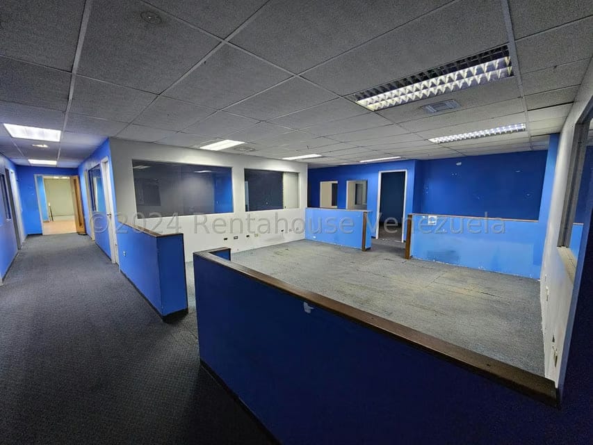 Comercial (Galpon - Deposito) en Venta en La California Norte, Distrito Metropolitano - 22