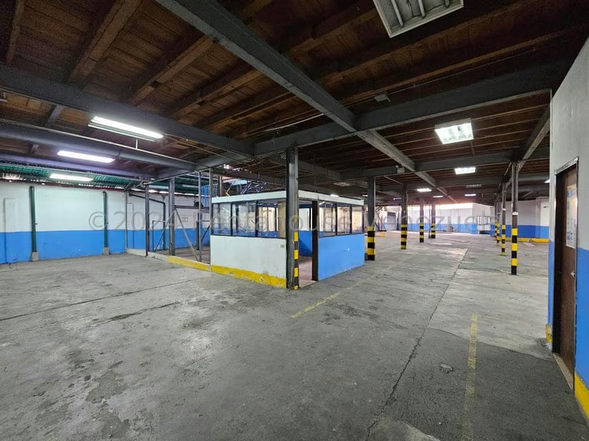 Comercial (Galpon - Deposito) en Venta en La California Norte, Distrito Metropolitano - 8
