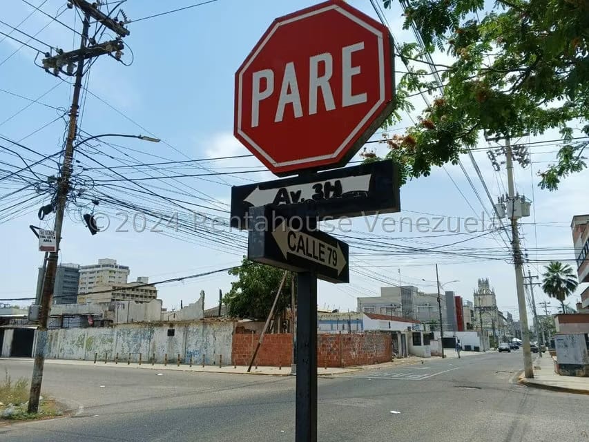Comercial (Local Comercial) en Venta en Santa Lucia, Zulia - 8