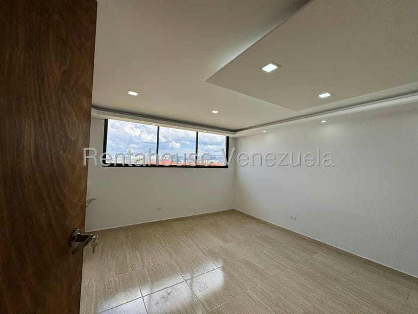 Apartamento (Penthouse) en Venta en Valle Arriba, Distrito Metropolitano - 109