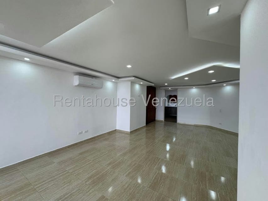 Apartamento (Penthouse) en Venta en Valle Arriba, Distrito Metropolitano - 110
