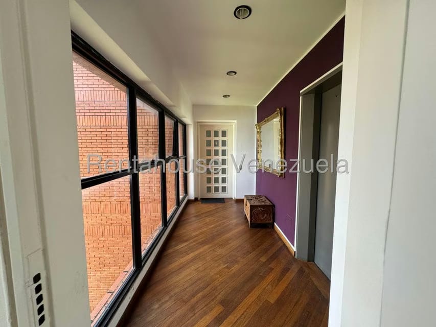 Apartamento (Penthouse) en Venta en Valle Arriba, Distrito Metropolitano - 13