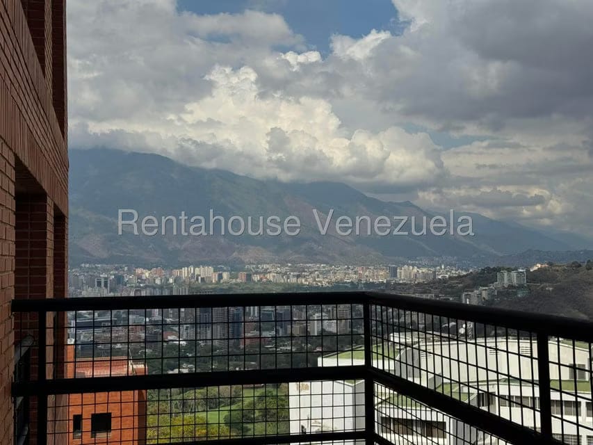 Apartamento (Penthouse) en Venta en Valle Arriba, Distrito Metropolitano - 24