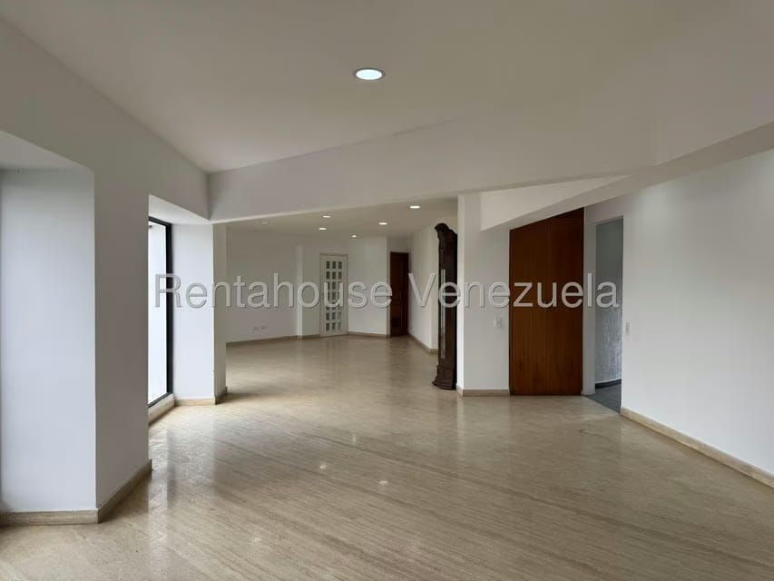Apartamento (Penthouse) en Venta en Valle Arriba, Distrito Metropolitano - 35