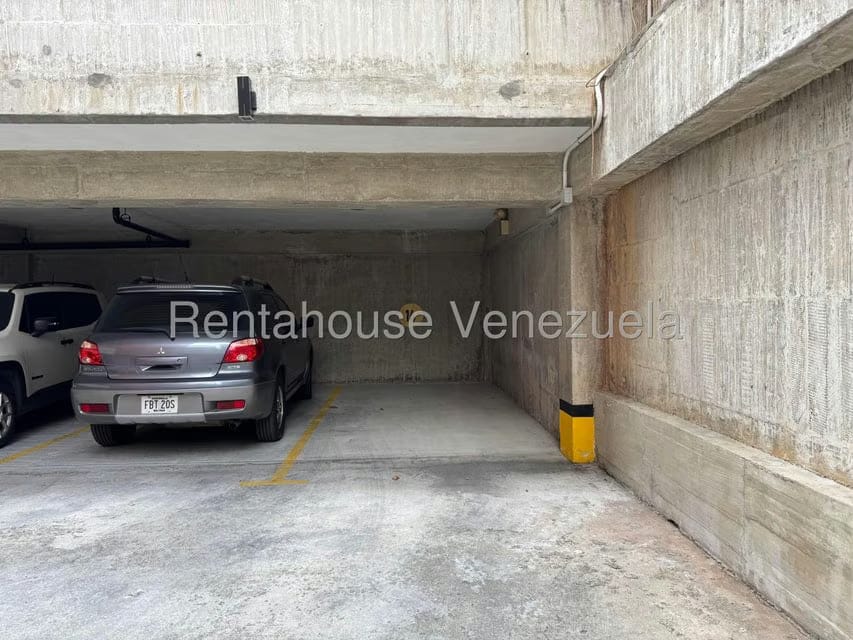 Apartamento (Penthouse) en Venta en Valle Arriba, Distrito Metropolitano - 41