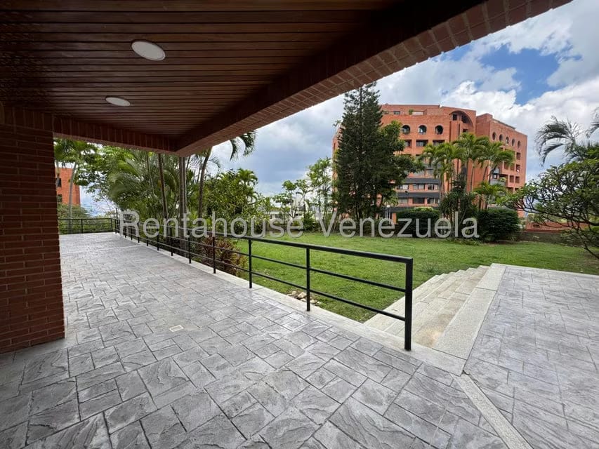 Apartamento (Penthouse) en Venta en Valle Arriba, Distrito Metropolitano - 50