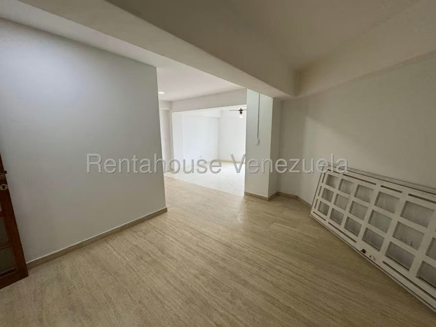Apartamento (Penthouse) en Venta en Valle Arriba, Distrito Metropolitano - 69