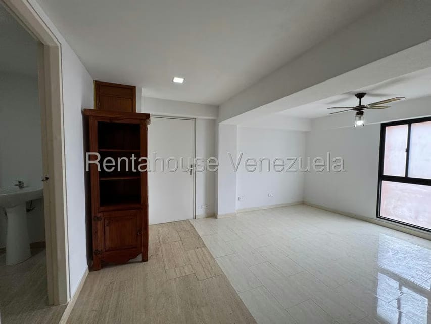 Apartamento (Penthouse) en Venta en Valle Arriba, Distrito Metropolitano - 71