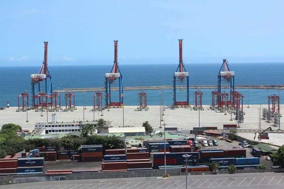 Comercial (Oficina) en Venta en Maiquetia, Vargas - 7