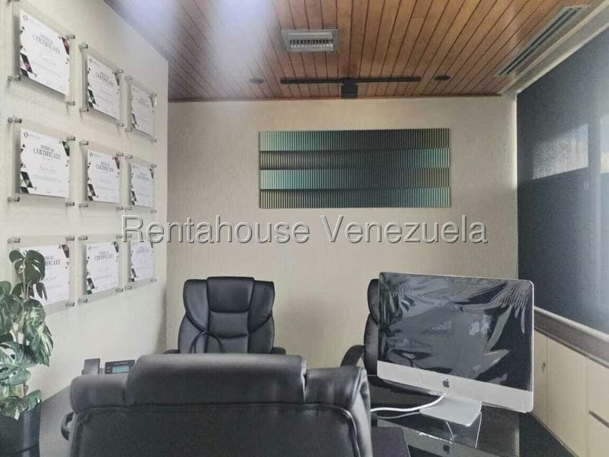Comercial (Consultorio Medico) en Alquiler en San Bernardino, Distrito Metropolitano - 3