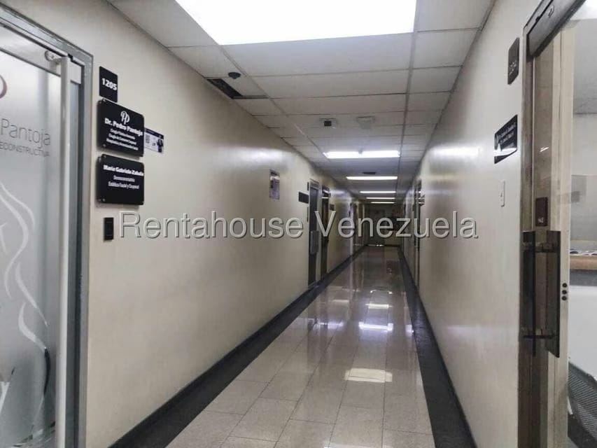 Comercial (Consultorio Medico) en Alquiler en San Bernardino, Distrito Metropolitano - 21