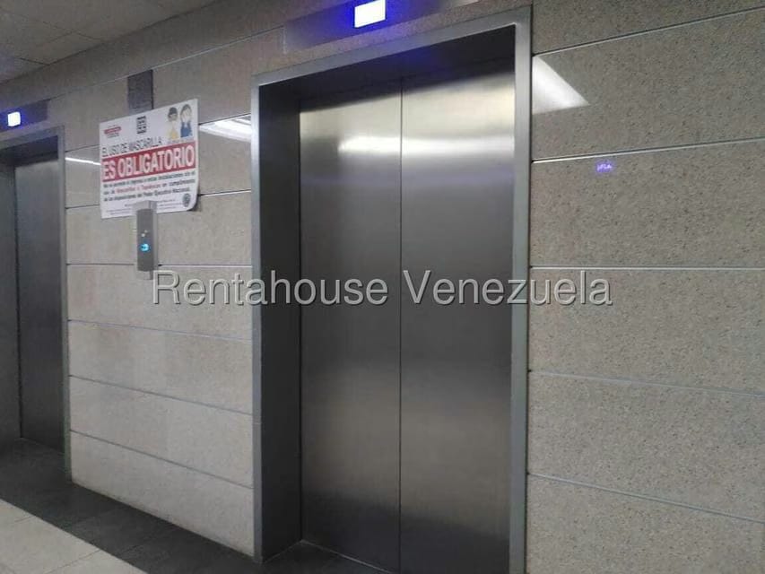 Comercial (Consultorio Medico) en Alquiler en San Bernardino, Distrito Metropolitano - 22
