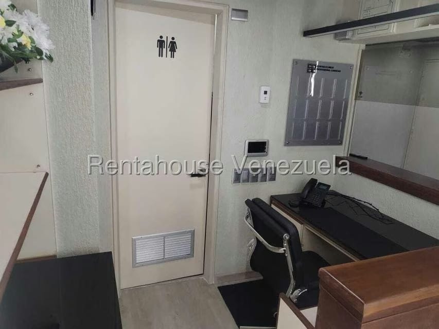 Comercial (Consultorio Medico) en Alquiler en San Bernardino, Distrito Metropolitano - 10