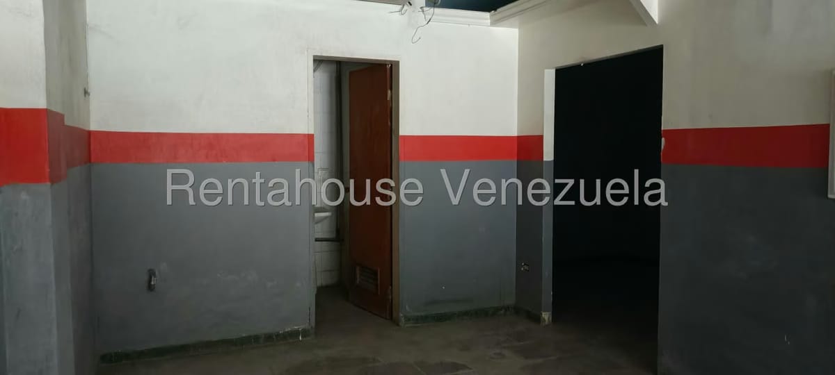 Comercial (Local Comercial) en Venta en Sector Sucua, Miranda - 21