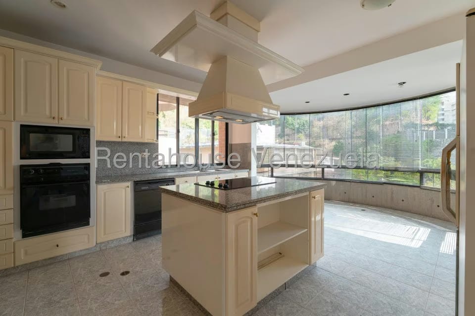 Apartamento (1 Nivel) en Venta en Lomas de Las Mercedes, Distrito Metropolitano - 14