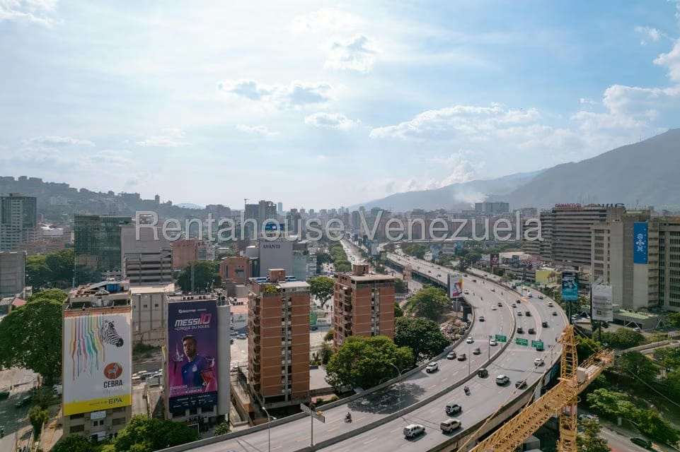 Apartamento (1 Nivel) en Venta en Lomas de Las Mercedes, Distrito Metropolitano - 33