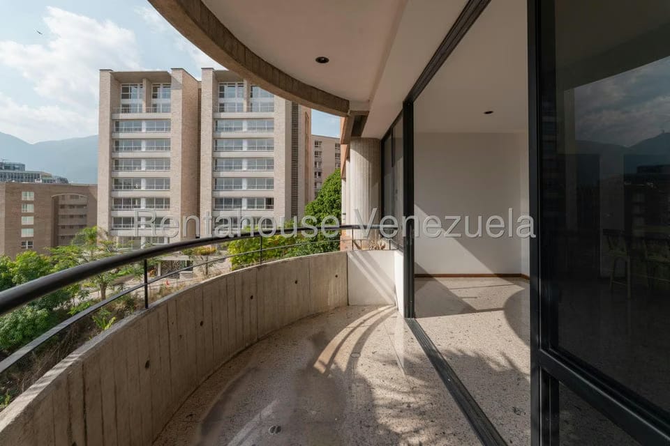 Apartamento (1 Nivel) en Venta en Lomas de Las Mercedes, Distrito Metropolitano - 5
