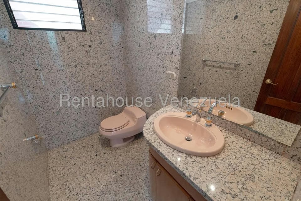 Apartamento (1 Nivel) en Venta en Lomas de Las Mercedes, Distrito Metropolitano - 10