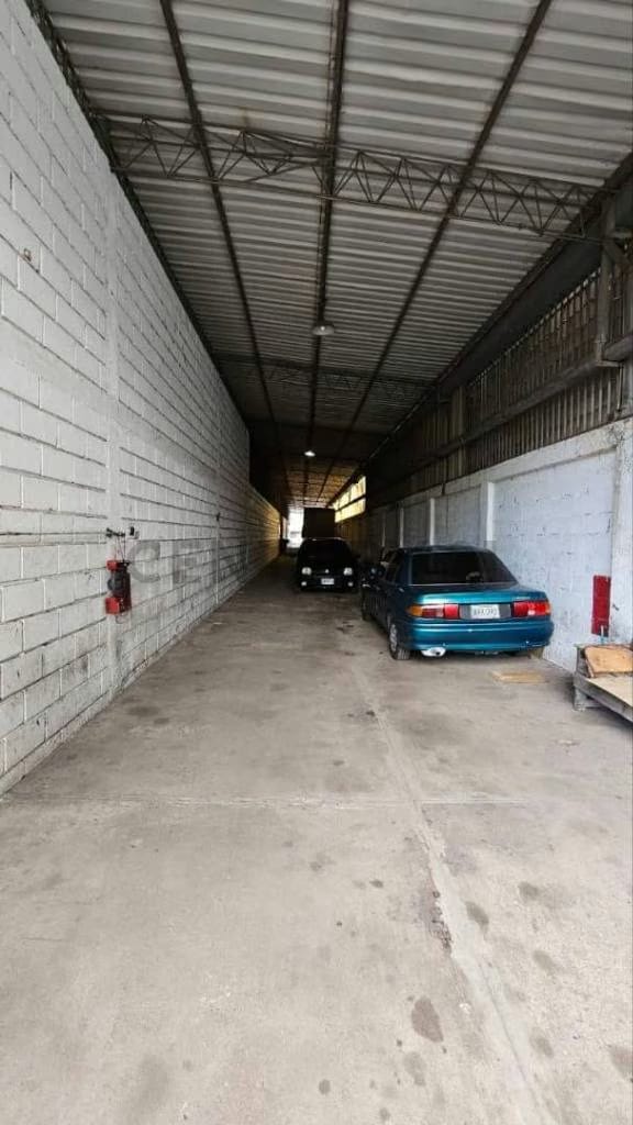 Venta galpón las lomas - 11