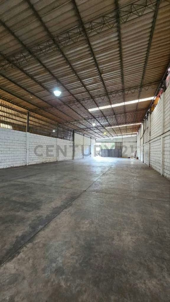 Venta galpón las lomas - 15