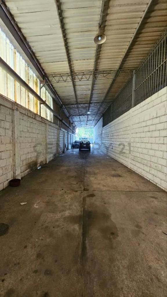 Venta galpón las lomas - 25