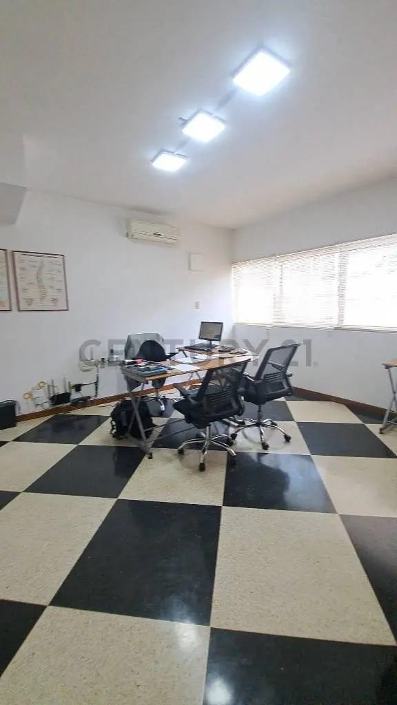 Oportunidad unica de ampliar tu negocio casa comercial en aquiler - 16
