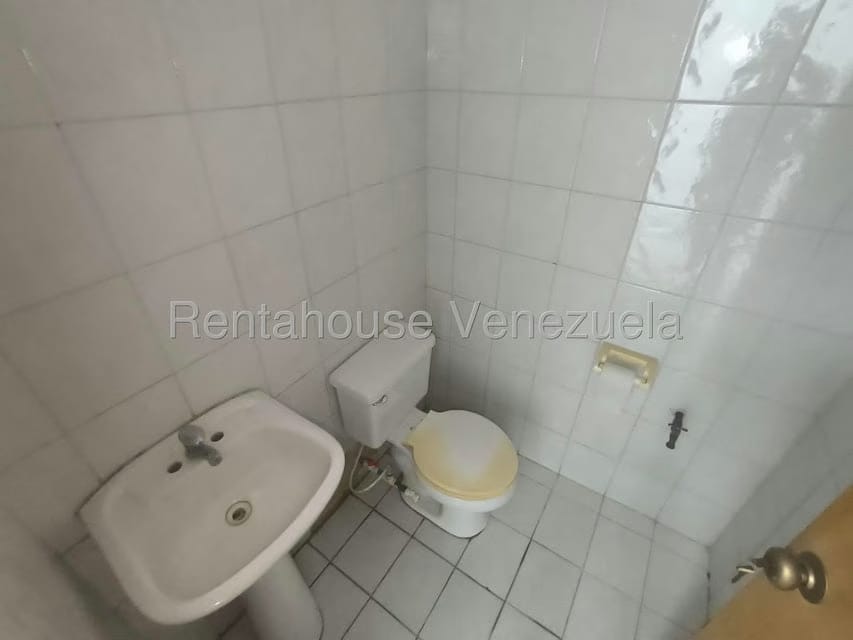 Comercial (Oficina) en Alquiler en Zona Industrial, Carabobo - 16
