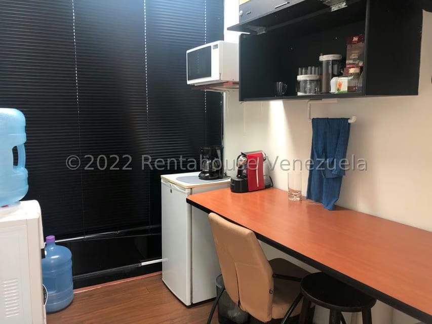 Comercial (Local Comercial) en Venta en La Lagunita Country Club, Distrito Metropolitano - 12