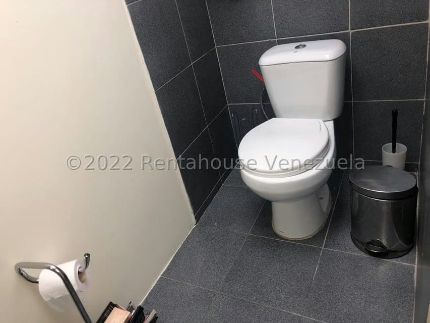 Comercial (Local Comercial) en Venta en La Lagunita Country Club, Distrito Metropolitano - 15