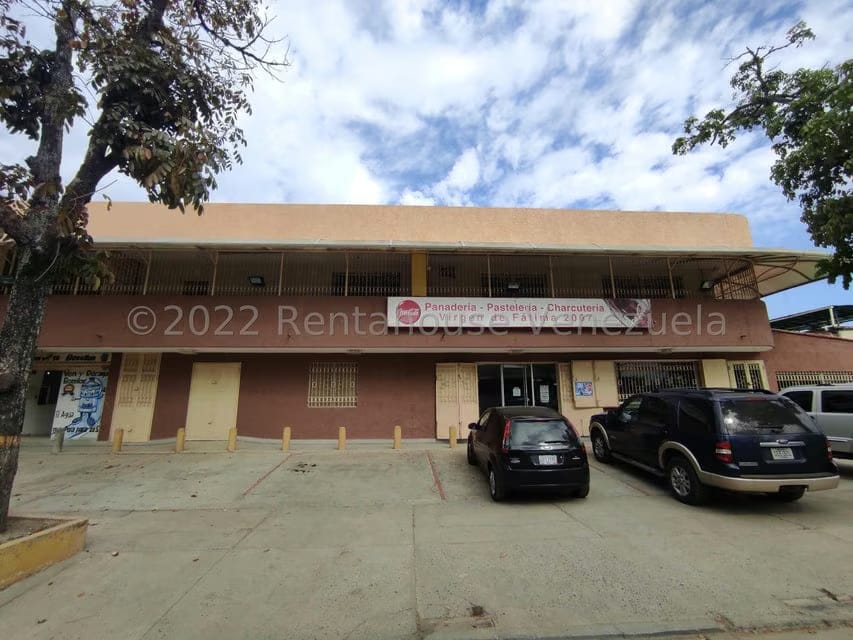 Comercial (Local Comercial) en Venta en Parque Valencia, Carabobo - 2