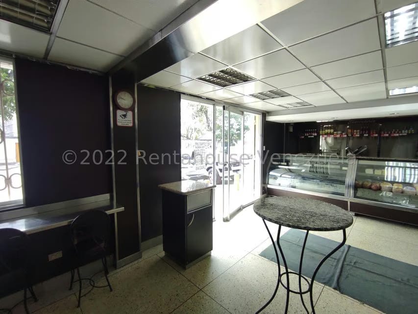Comercial (Local Comercial) en Venta en Parque Valencia, Carabobo - 11