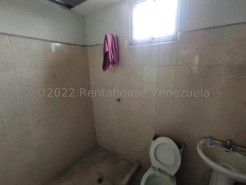 Comercial (Local Comercial) en Venta en Parque Valencia, Carabobo - 105