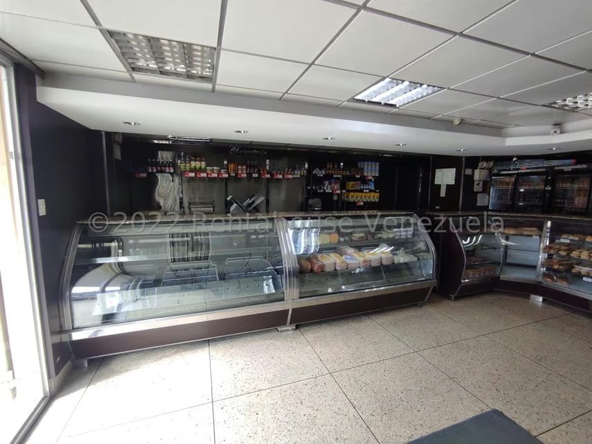 Comercial (Local Comercial) en Venta en Parque Valencia, Carabobo - 12