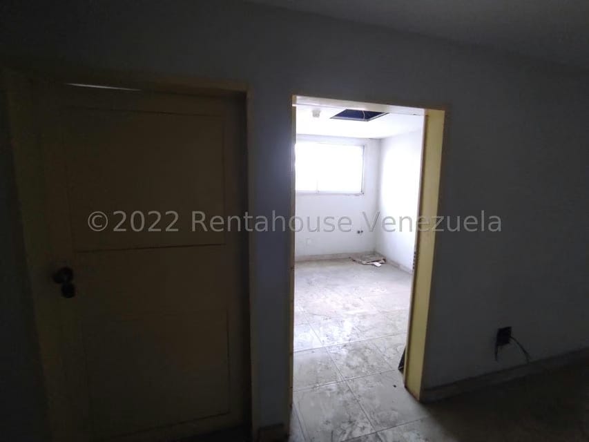 Comercial (Local Comercial) en Venta en Parque Valencia, Carabobo - 118