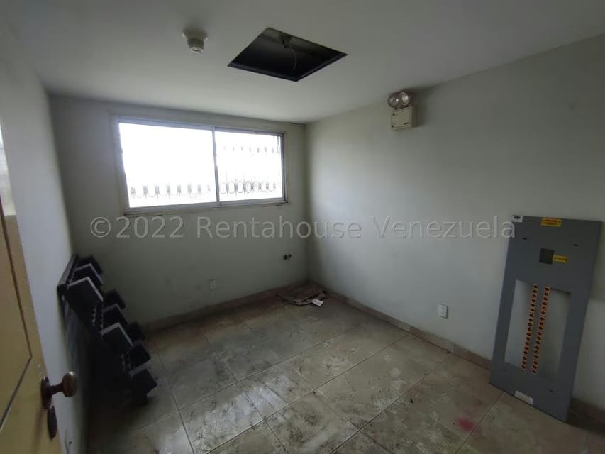 Comercial (Local Comercial) en Venta en Parque Valencia, Carabobo - 119