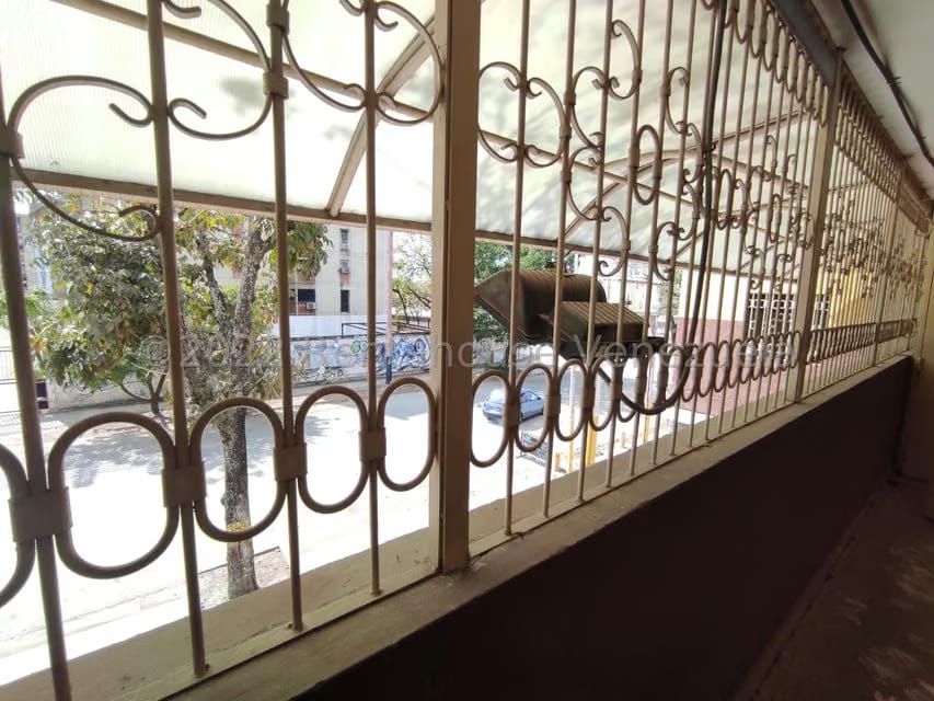 Comercial (Local Comercial) en Venta en Parque Valencia, Carabobo - 131