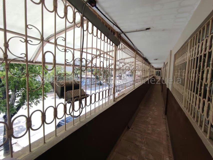 Comercial (Local Comercial) en Venta en Parque Valencia, Carabobo - 139