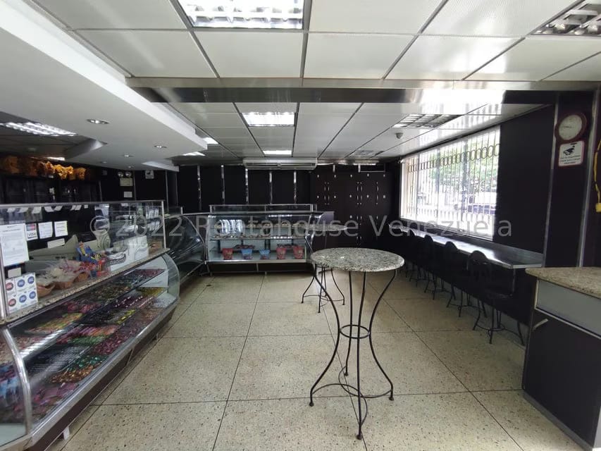 Comercial (Local Comercial) en Venta en Parque Valencia, Carabobo - 15