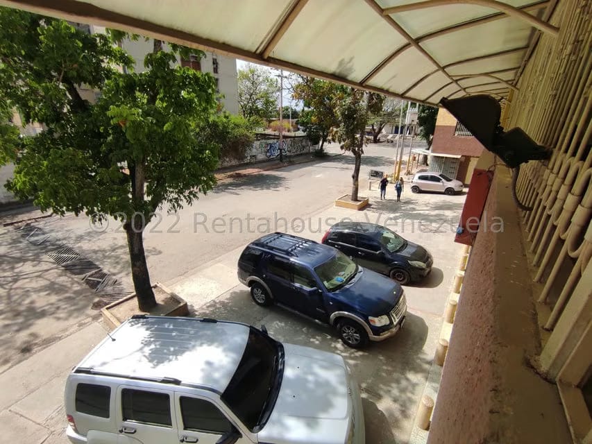 Comercial (Local Comercial) en Venta en Parque Valencia, Carabobo - 153