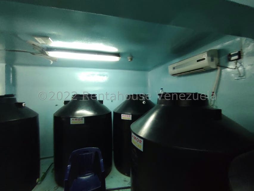 Comercial (Local Comercial) en Venta en Parque Valencia, Carabobo - 162