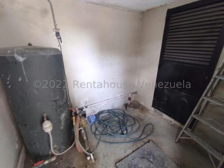 Comercial (Local Comercial) en Venta en Parque Valencia, Carabobo - 173